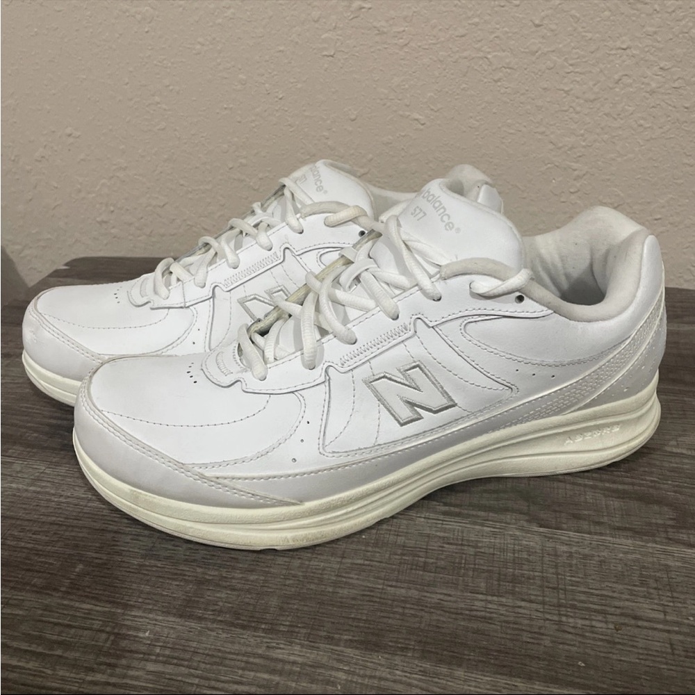 New Balance 577V1 Perforated Walking  Womens White Sneakers Athletic Shoes Sz 12